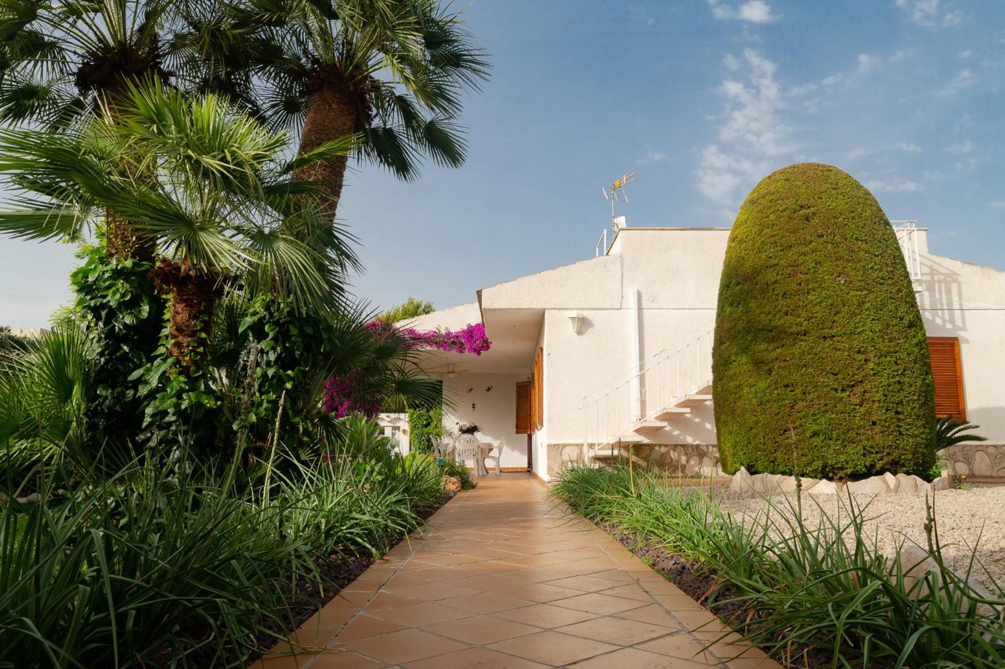 Exclusiva Villa Con Piscina Calafat Eksteriør bilde